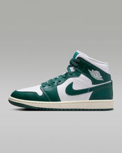 Laden Sie das Bild in den Galerie-Viewer, AIR JORDAN 1 MID
