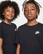 Load image into Gallery viewer, T-SHIRT NIKE JUNIOR
