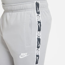 Laden Sie das Bild in den Galerie-Viewer, PANTALONE JUNIOR  NIKE
