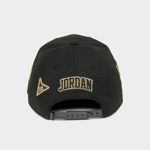 CAPPELLO CON VISIERA JORDAN